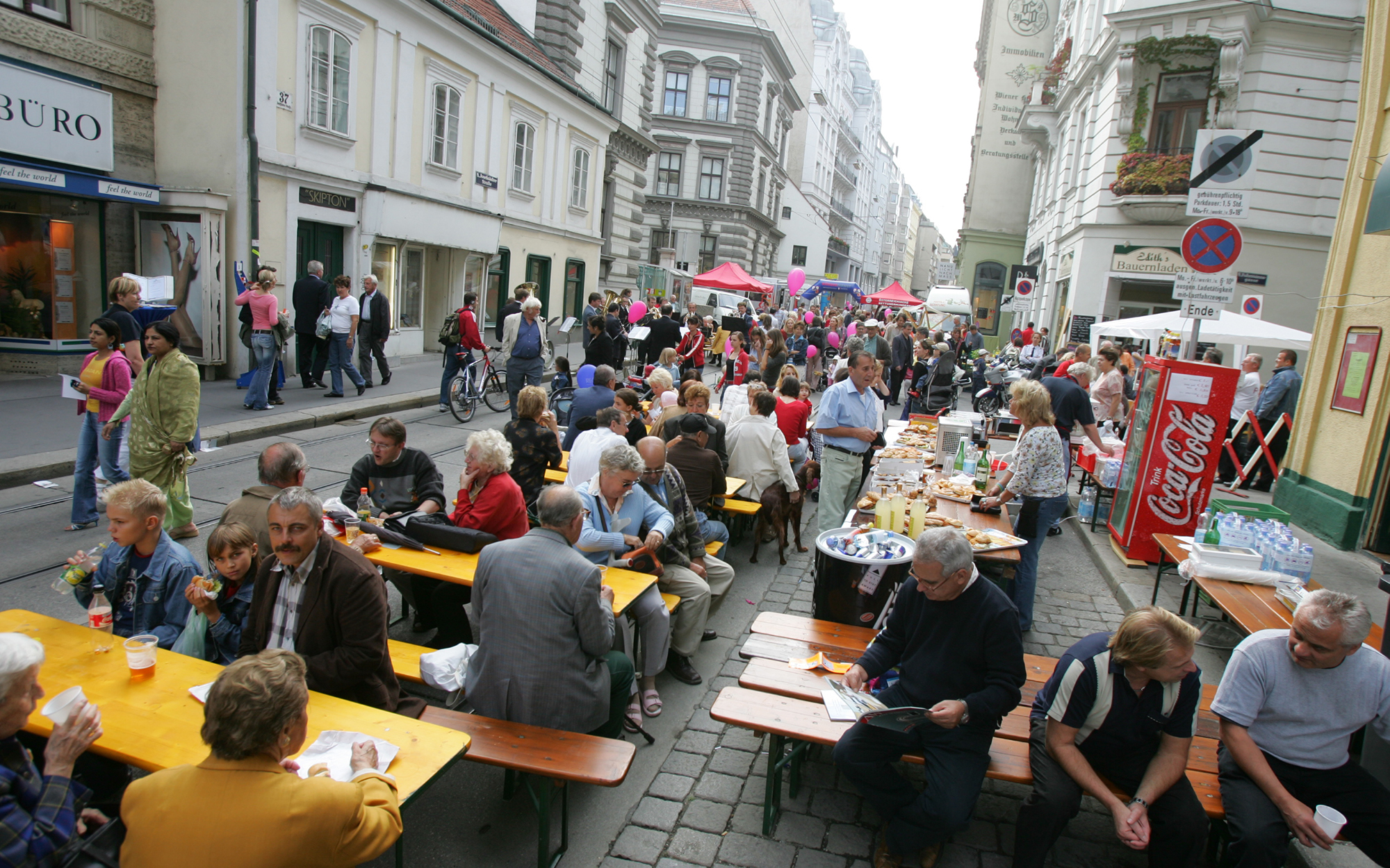 Das Straßenfest in der Josefstadt